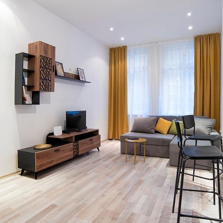 Bilyana'S 1 Bedroom Central Apartment Szófia Kültér fotó